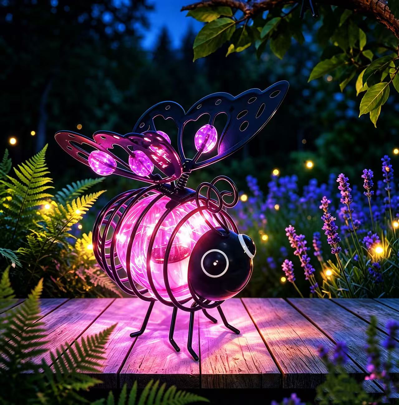 🔥Limited Time £10.99!! ⚡50K+ SOLD!✨🐝Hanging Solar Bee Light – Warm Amber Glow, Flicker-Free, Perfect for Garden Parties, Camping, or Kids’ Rooms – Spread Joy Day and Night 🌞🌜